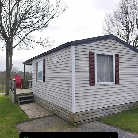 Le Mont Joli Bois 营地