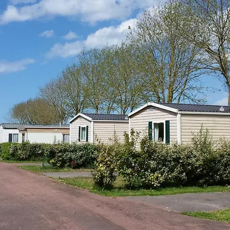 Le Mont Joli Bois 3*