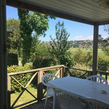 Campeggio Le Mont Joli Bois 3*