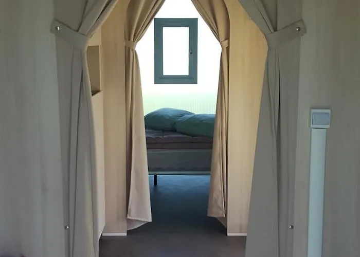 Le Mont Joli Bois 滨海克里耶勒