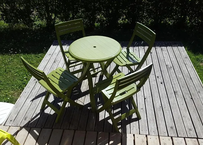 Camping Le Mont Joli Bois 3*